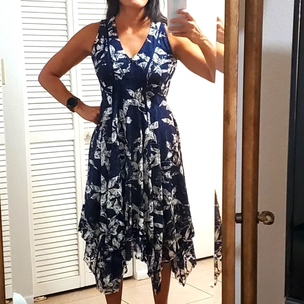 Taylor Sleeveless Lace A-Line Dress